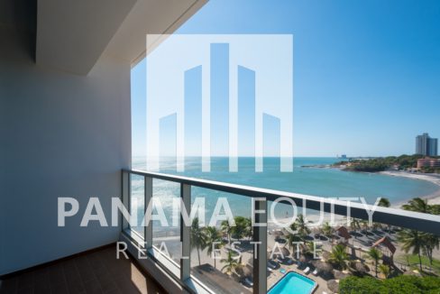 Oceanfront apartment for sale