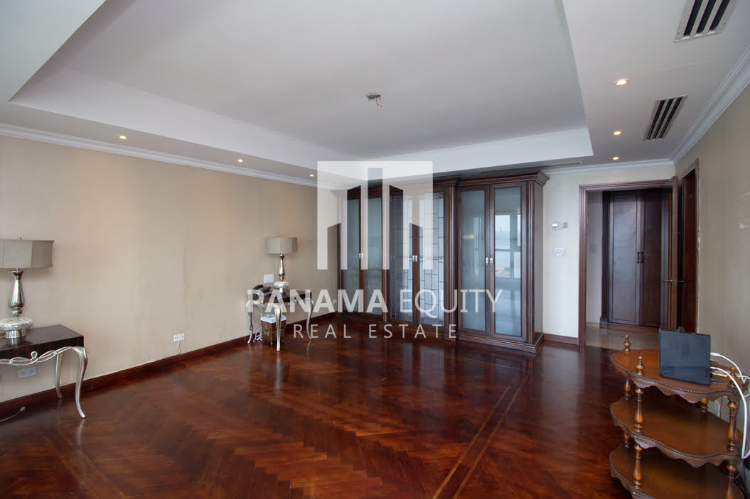 Miramar Avenida Balboa Panama Apartment for Sale-19