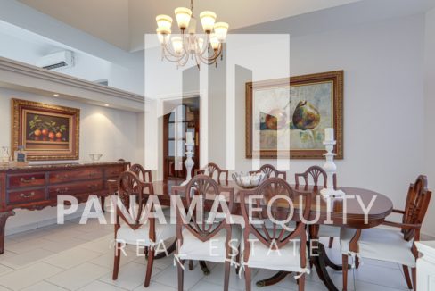 Single-family 3-Bedroom home for sale in Altos del Golf Panama (3)