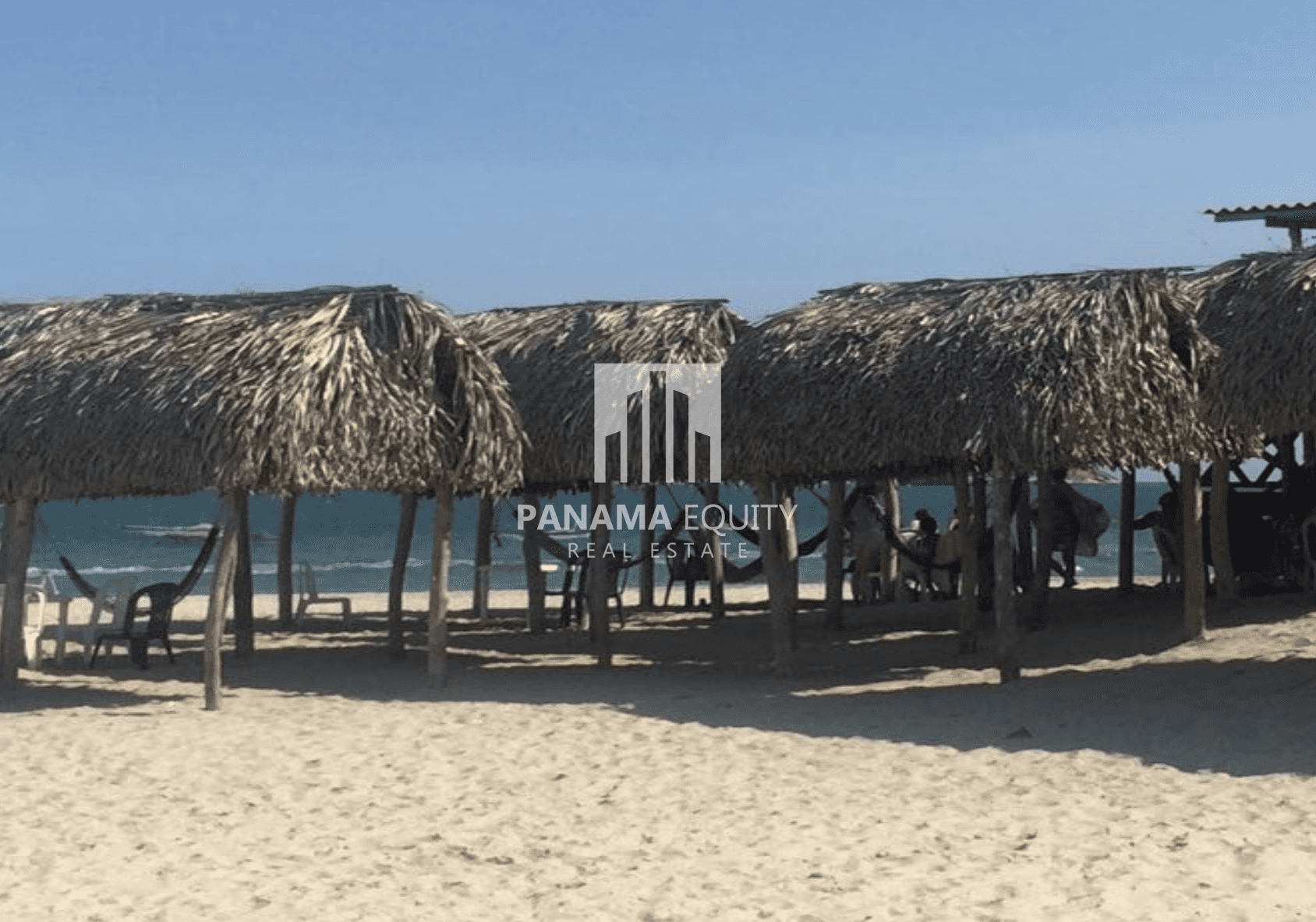 beach-huts-coronado