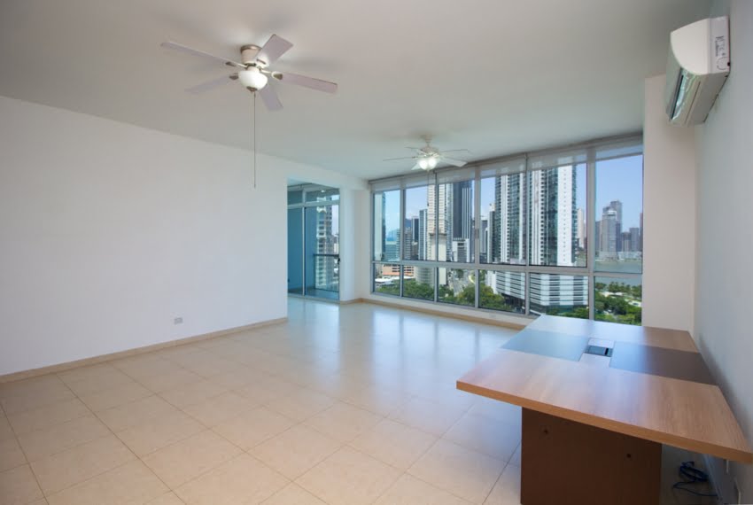 Marina Park Avenida Balboa Panama Apartment for Rent-002