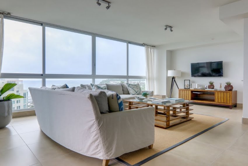 pacific_tower_rio_mar_panama_apartment_for_sale_family_room_1