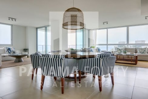 pacific_tower_rio_mar_panama_apartment_for_sale_living_room
