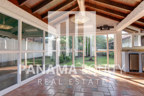 Mediterranean-Style Villa for sale in Altos del Golf  (1)