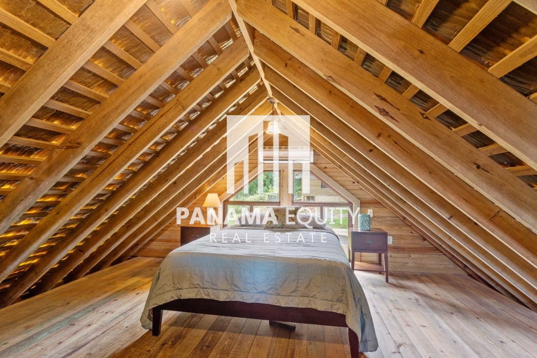 Jungle Lodge Panama Bocas del Toro lodge for sale (7)
