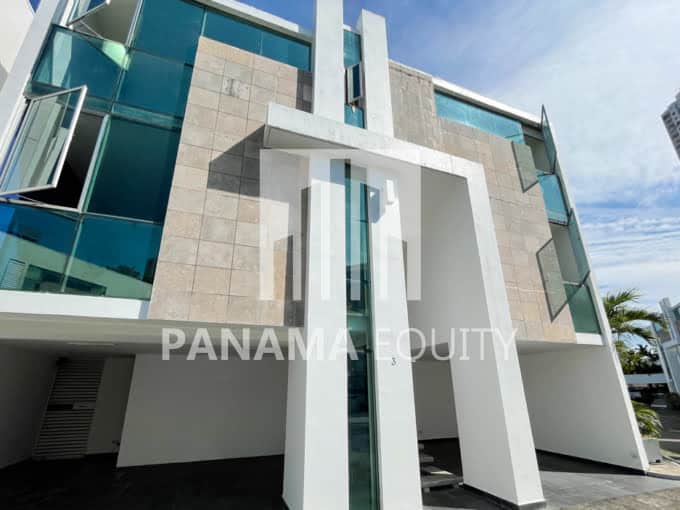 P.H Biancho Loft Panama San Francisco condo for sale