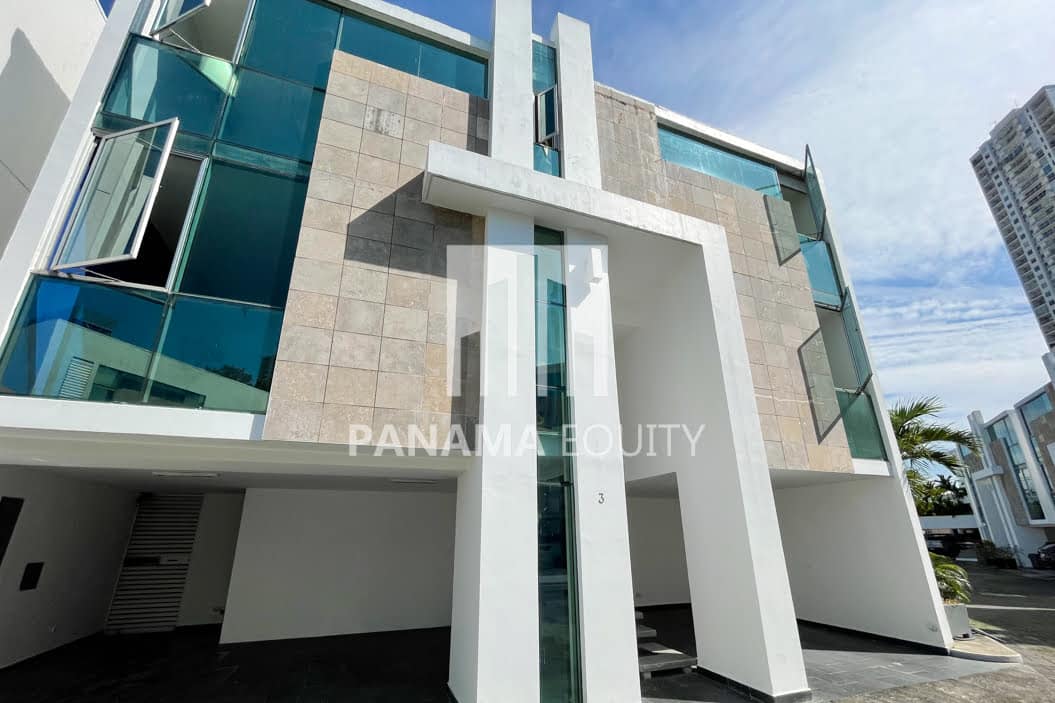 P.H Biancho Loft Panama San Francisco confo for sale