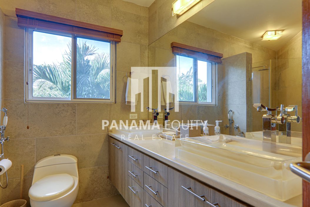 punta barco resort panama house for sale (37)