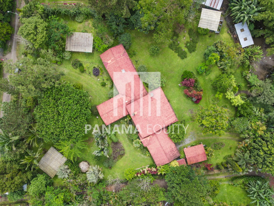 Drone Pastoreo house for sale in El Valle Panama