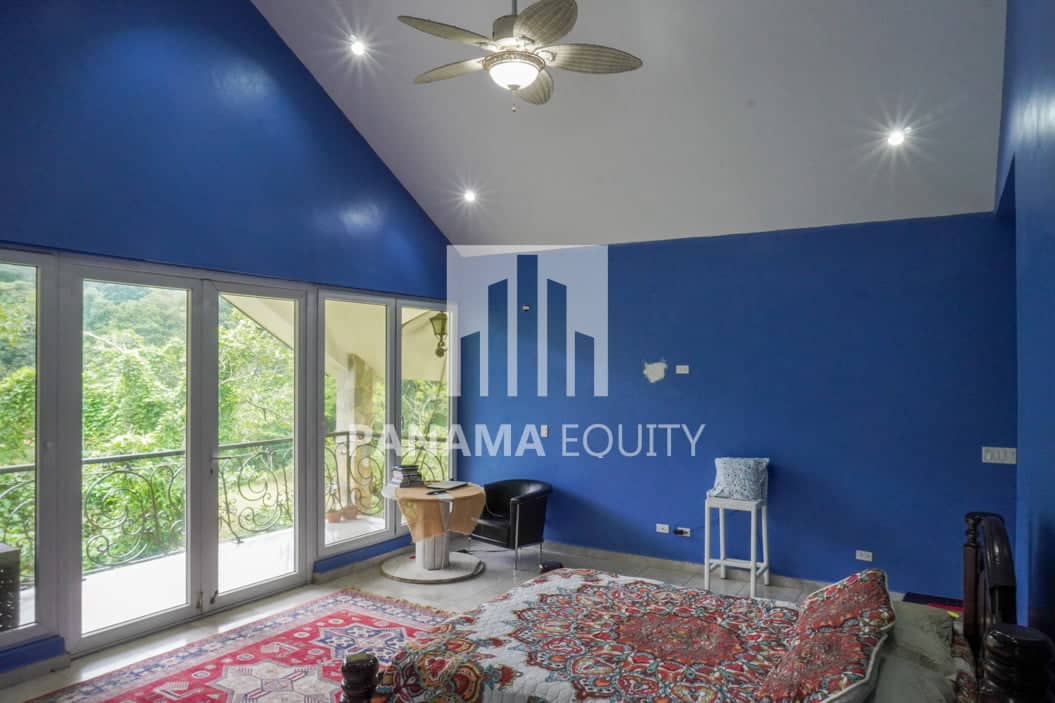 Mata Ahogado Two-Floor Home for Sale-20