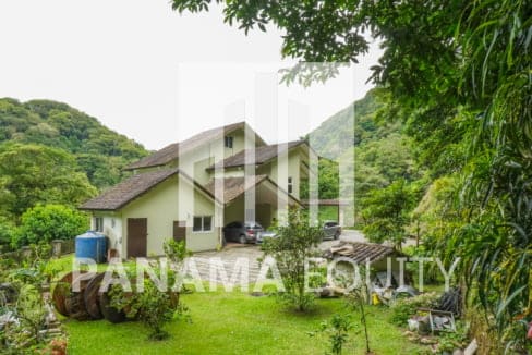 Mata Ahogado Two-Floor Home for Sale-35