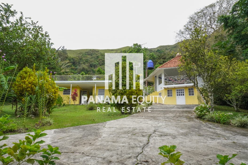 El Valle Panama Mountain Home With Airbnb Potential