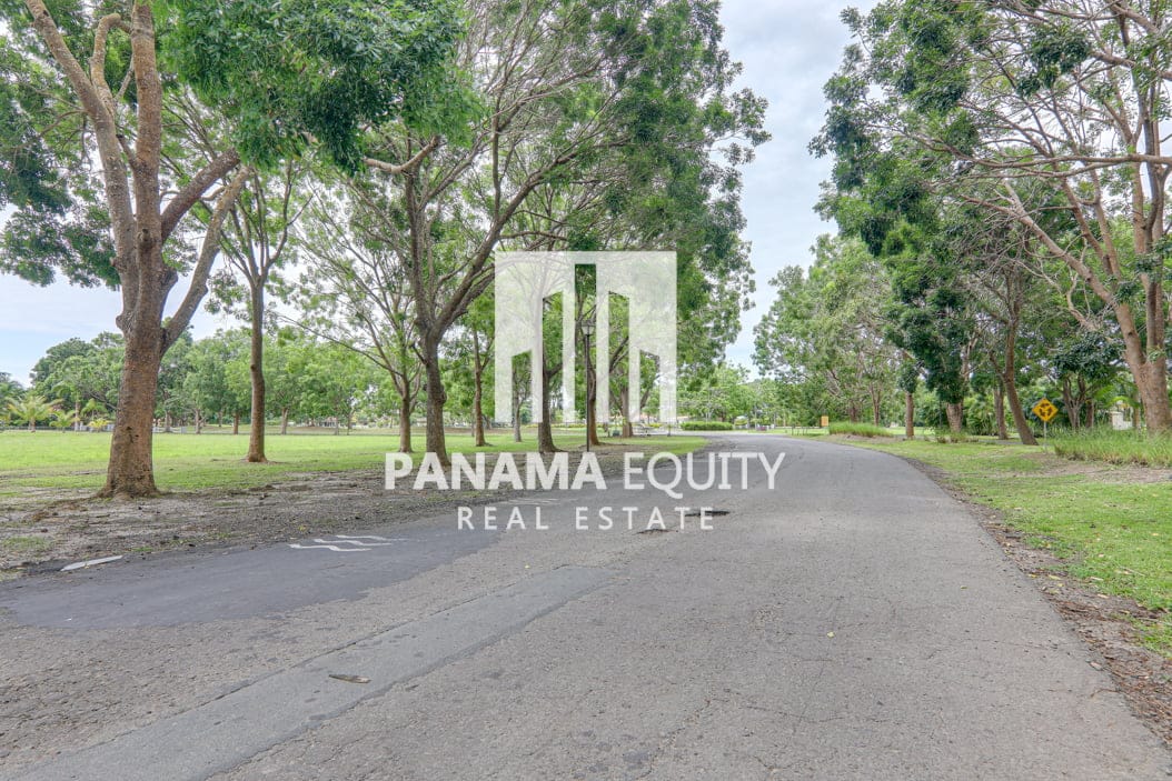 P.H Buenaventura N1 Panama land for sale (16)