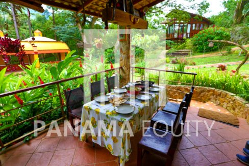 Picturesque House For Sale in Altos, Panama-21