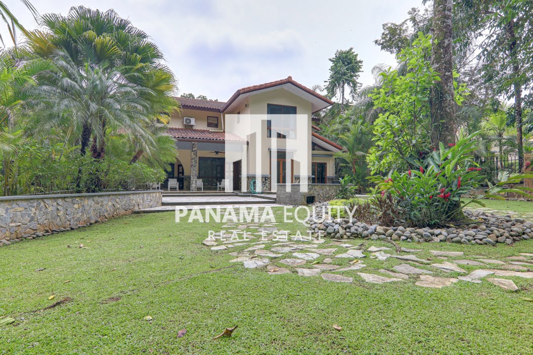 Casa 49 Panama Camino de Cruces house for sale (33)