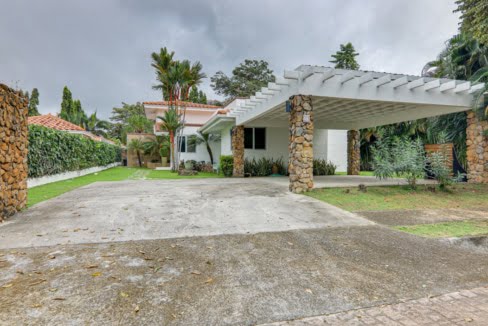 Punta Barco Village Panama San Carlos house for sale