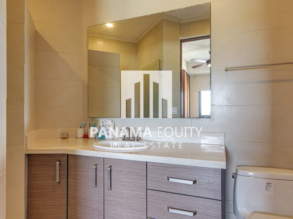 vista mar islamar hoyo 18 300a panama apartment for sale (18)