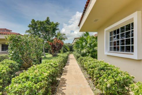 Panama Santa Clara villa for sale