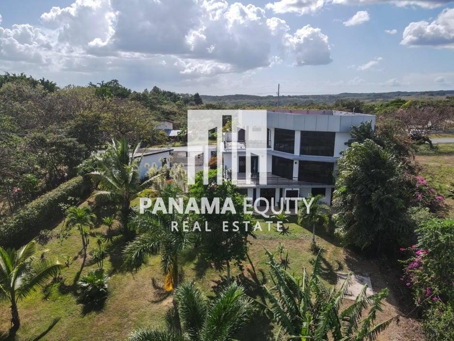 El Copecito Panama San Carlos home for sale