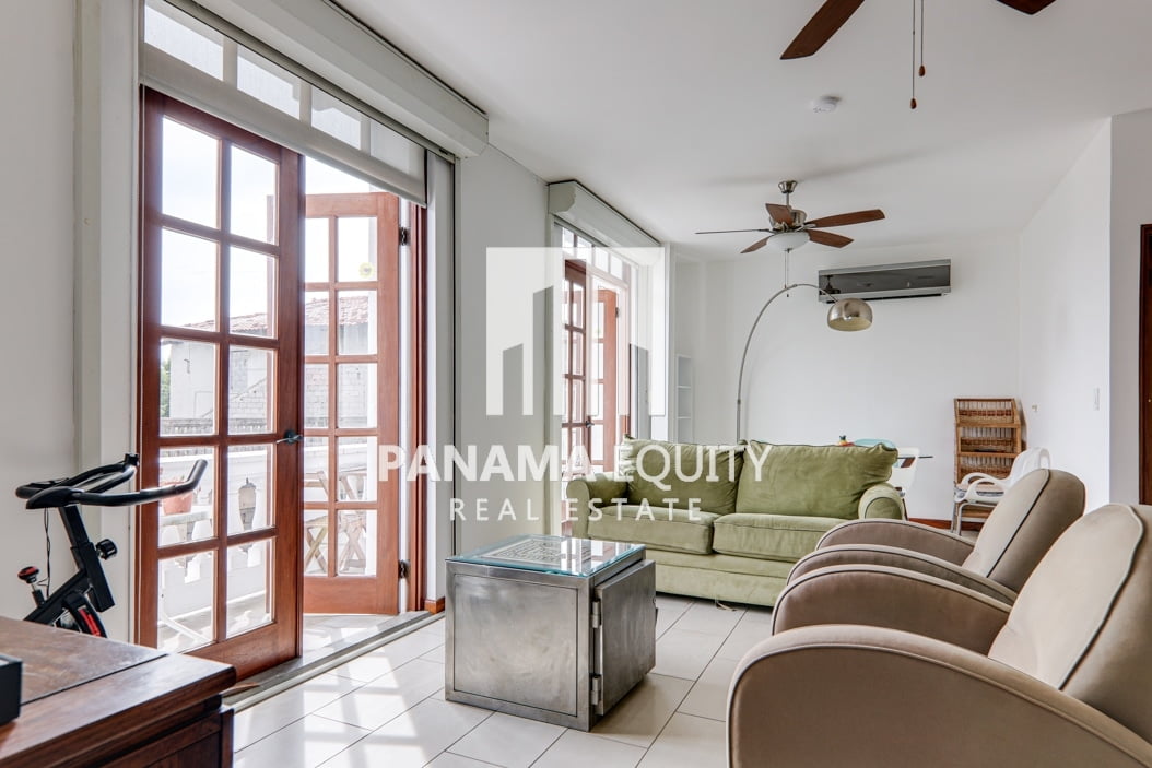 Furnished Two Bedroom Condo for Rent in Casco Viejo