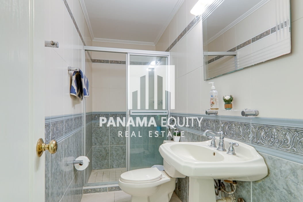 P.H Duplex Panama Playa Blanca villa for sale (36)