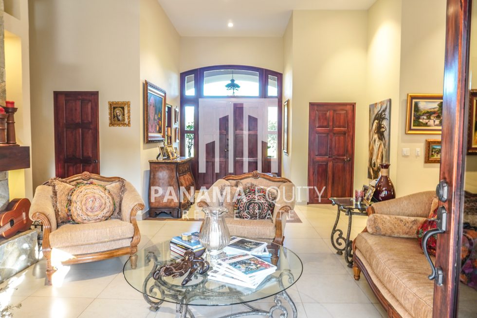 Luxury-Home-For-Sale-El-Valle-6